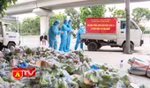 Tiếp tế thực phẩm miễn phí người dân ở ổ dịch bệnh 