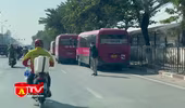 Nóng nạn xe khách bỏ bến ra ngoài "chạy dù"