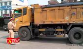 Tiếp tục xử lý xe ô tô quá tải sau đợt cao điểm