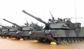 Đài Loan ra mắt lữ đoàn tăng M1A2T giữa căng thẳng với Trung Quốc