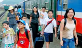 Vì những chuyến tàu ra Bắc vào Nam an toàn, thông suốt
