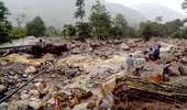 4 thầy cô giáo và 11 người dân mất tích do lũ quét