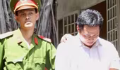 “Qúy tử” đi tù vì trộm vàng của mẹ sang Campuchia đánh bạc
