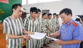  58 phạm nhân được giảm thời hạn chấp hành án phạt tù