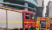 Dập tắt đám cháy tại tầng dịch vụ chung cư ở quận Hoàng Mai 