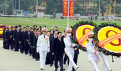 Lãnh đạo Đảng, Nhà nước vào Lăng viếng Chủ tịch Hồ Chí Minh