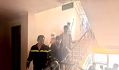 Kịp thời hướng dẫn nhiều người thoát nạn trong vụ cháy chung cư ở khu đô thị Nam Thăng Long
