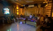 Đột kích quán karaoke, bắt quả tang 10 đối tượng tổ chức 'tiệc' ma túy
