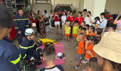 Hướng dẫn tuyên truyền, trải nghiệm kỹ năng thoát nạn, chữa cháy cho cơ sở mầm non