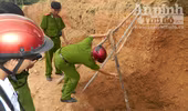 Đào móng nhà, hai người bị vùi lấp