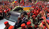 Hình ảnh lễ đưa tiễn linh cữu cố tổng thống Hugo Chavez