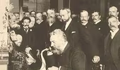 Alexander Graham Bell và đường dây điện thoại đầu tiên trên thế giới