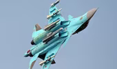 [ẢNH] Su-34 Nga bị rơi sau khi chặn hai máy bay ném bom Mỹ?