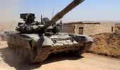 Syria điều xe tăng T-90 ra tiền tuyến, sẵn sàng đối đầu Quân đội Thổ Nhĩ Kỳ