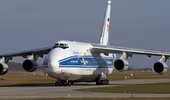 Canada tịch thu vận tải cơ siêu lớn An-124 của Nga để giao cho Ukraine