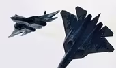 Báo Mỹ nêu rõ lợi thế và nhược điểm của tiêm kích tàng hình Su-57 Nga trước F-22 và F-35 Mỹ
