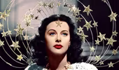 [ẢNH] Nữ minh tinh đầu tiên khỏa thân trên màn ảnh - Hedy Lamarr 