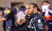 Tay đua F1 cừ khôi, Lewis Hamilton được Hoàng gia Anh phong tước hiệp sĩ