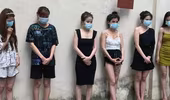 [Tin nhanh sáng 18-6-2021] Bắt quả tang 22 ‘chân dài’ đang ‘bay, lắc’ trong quán karaoke mở chui