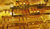 Trút bỏ áp lực, giá vàng quay đầu tăng vọt