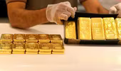 Giá vàng đầu tuần tiếp tục tăng mạnh, ngấp nghé ngưỡng kháng cự quan trọng