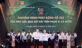 LPBank chung tay vì cộng đồng: Trao 100 tỷ đồng xoá nhà tạm, nhà dột nát