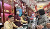 Giá vàng bất ngờ "bốc hơi" gần 2 triệu đồng mỗi lượng sát ngày Vía Thần Tài