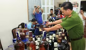 Hà Nội: Xử lý hàng loạt vụ ‘thẩm lậu’ hàng lậu, hàng cấm
