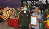 Thăng cấp bậc hàm đối với Thiếu tá Công an hy sinh trong khi bắt tội phạm ma túy