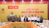 Tiếp tục là một trong số cấp ủy “gương mẫu, đi đầu” tiêu biểu, toàn diện trong hệ thống chính trị