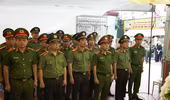 Lãnh đạo Bộ Công an viếng cán bộ Công an hy sinh trong khi truy bắt tội phạm