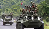 Campuchia nhận 140 xe tăng, xe bọc thép