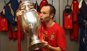 Iniesta đoạt danh hiệu Cầu thủ xuất sắc nhất Euro 2012