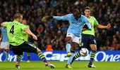Sốc ở vòng 3 Cúp Liên đoàn Anh: "Gã nhà giàu" Man City bị loại đau đớn