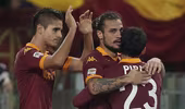 AS Roma vượt qua khủng hoảng, Lazio trắng tay