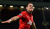 MU lên kế hoạch "trói chặt" Chicharito