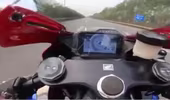 Xác minh thông tin chiếc xe mô tô phân khối lớn di chuyển tốc độ gần 300km/h
