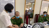 Quận Đống Đa: Đảm bảo nguyên tắc phòng dịch tại các điểm cấp căn cước công dân gắn chip