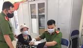 Đảm bảo nguyên tắc chống dịch Covid 19 tại điểm làm căn cước công dân gắn chip 