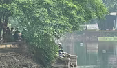 Một nữ sinh tử vong dưới hồ Láng