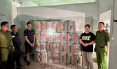 Khởi tố 3 đối tượng buôn bán 44.000 bao thuốc lá nhập lậu