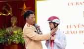 Để học sinh và phụ huynh nâng cao ý thức chấp hành luật lệ giao thông