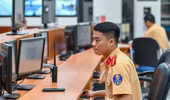 Cảnh sát giao thông Hà Nội tăng cường ứng dụng khoa học, công nghệ chống ùn tắc và tai nạn 