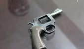 Ông già 60 tuổi bắn chết người tình 35 tuổi