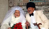 Bộ ảnh cưới ước mơ của cặp vợ chồng già trên trăm tuổi