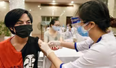 Chiến dịch tiêm vaccine tạo miễn dịch cộng đồng ở Hà Nội