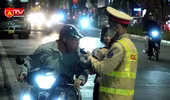 CSGT Hà Nội tăng cường kiểm tra nồng độ cồn 
