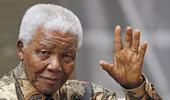 Cựu tổng thống Nelson Mandela cũng bị “đe dọa” cắt điện, nước