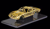 "Lóa mắt" với Lamborghini Miura bằng vàng 24 ka-rat