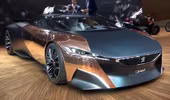Trình làng siêu xe làm từ chất liệu đặc biệt